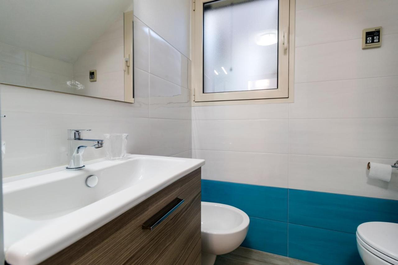Camera Con Bagno Villa Isabel Cala Gonone Buitenkant foto